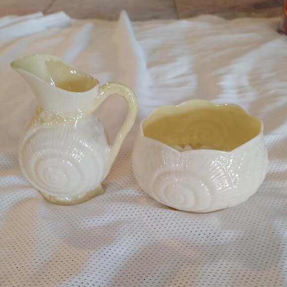 Belleek NAUTILUS SHELL Porcelain CREAMER CREAM PITCHER & SUGAR Bowl - Picture 2 of 12